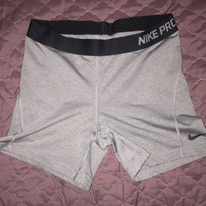 Nike Short Leggings